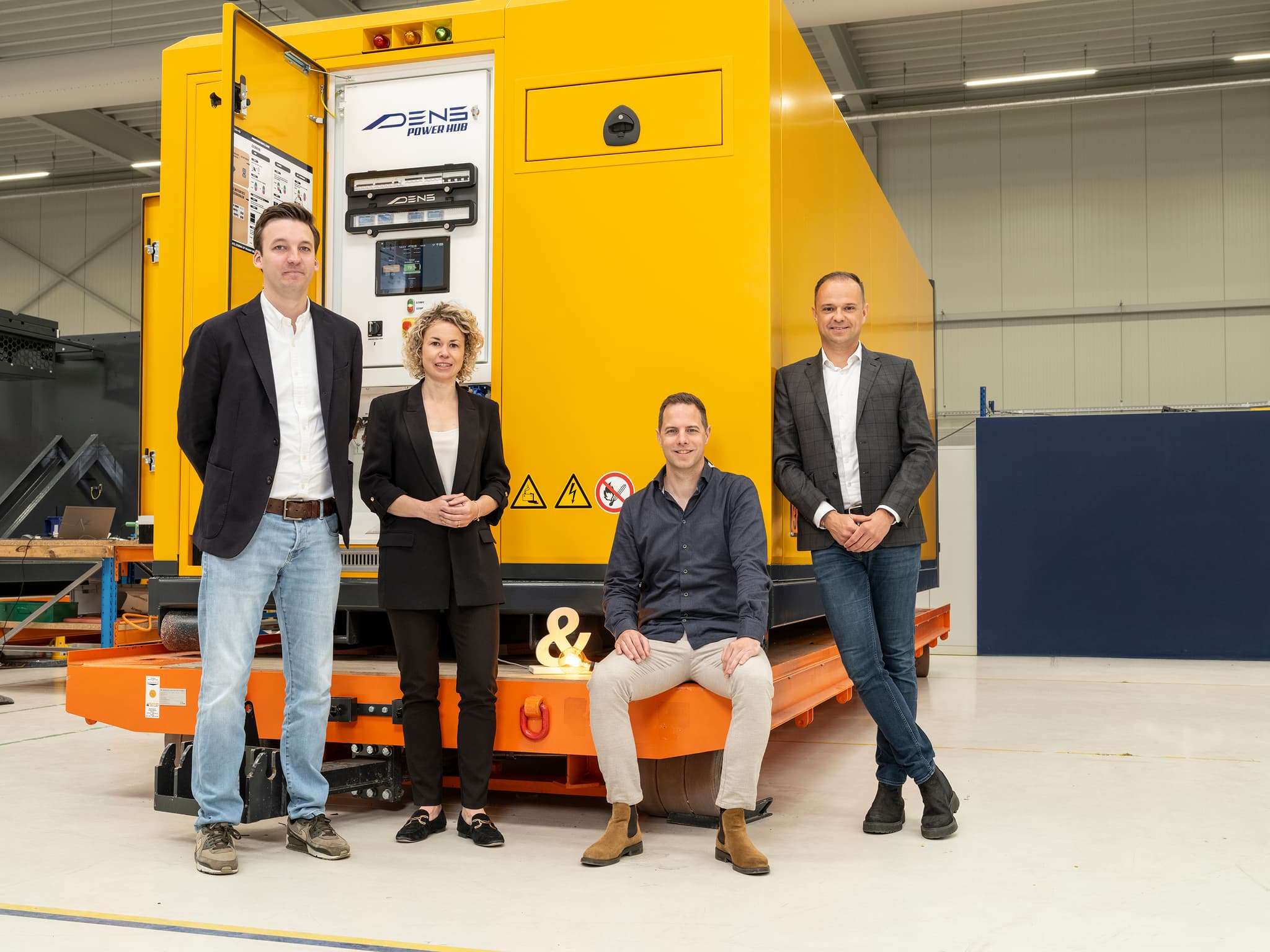 Alle betrokkenen bij een batterij van DENS