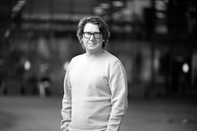 Kyvvu, Maurits Kaptein